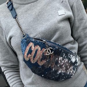 Chanel navy fanny pack